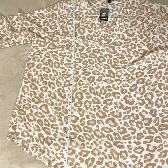 Torrid Georgette Lightweight Leopard Print Blouse - Sizes 1X & 2X - Picture 13 of 16